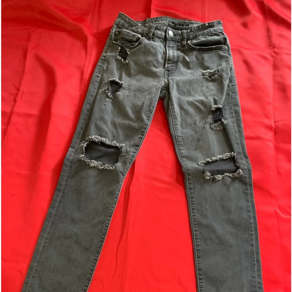 American Eagle Next Level Flex Distressed Jeans Gray 28x30 - Picture 1 of 6